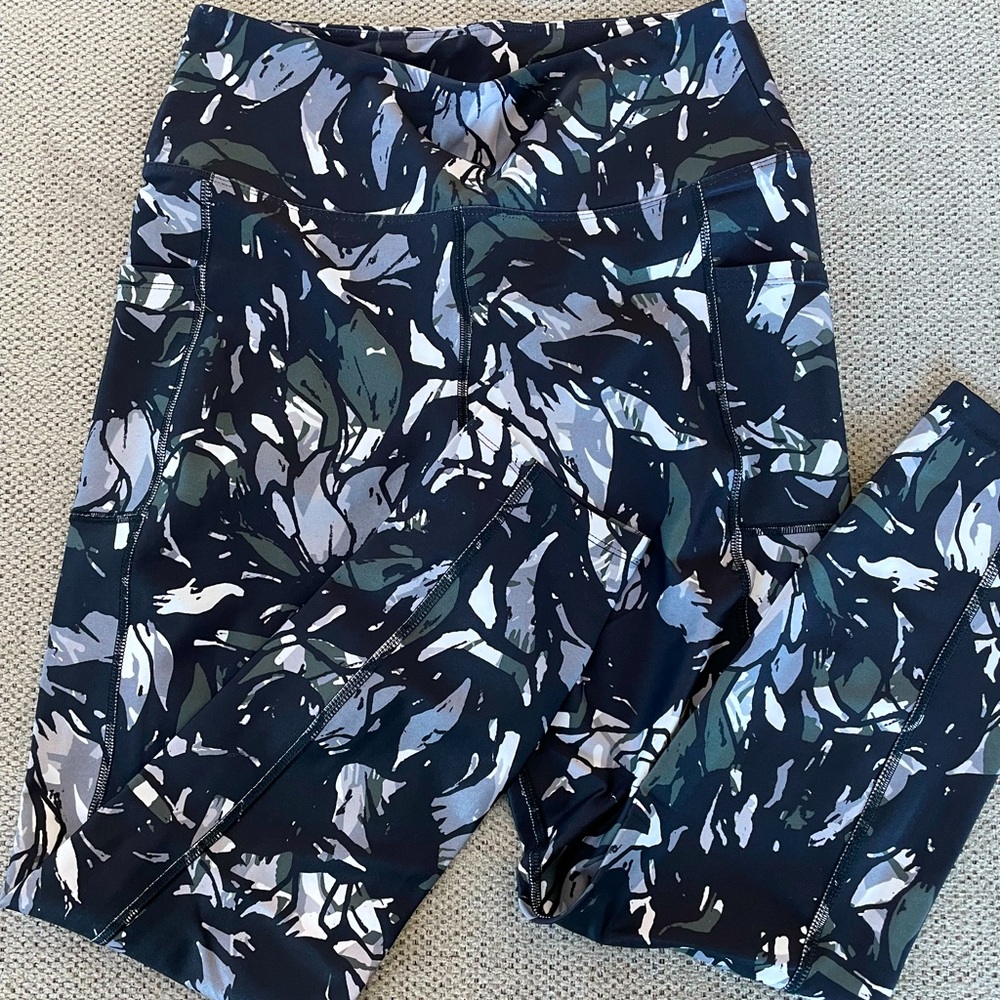 Marika cropped leggings